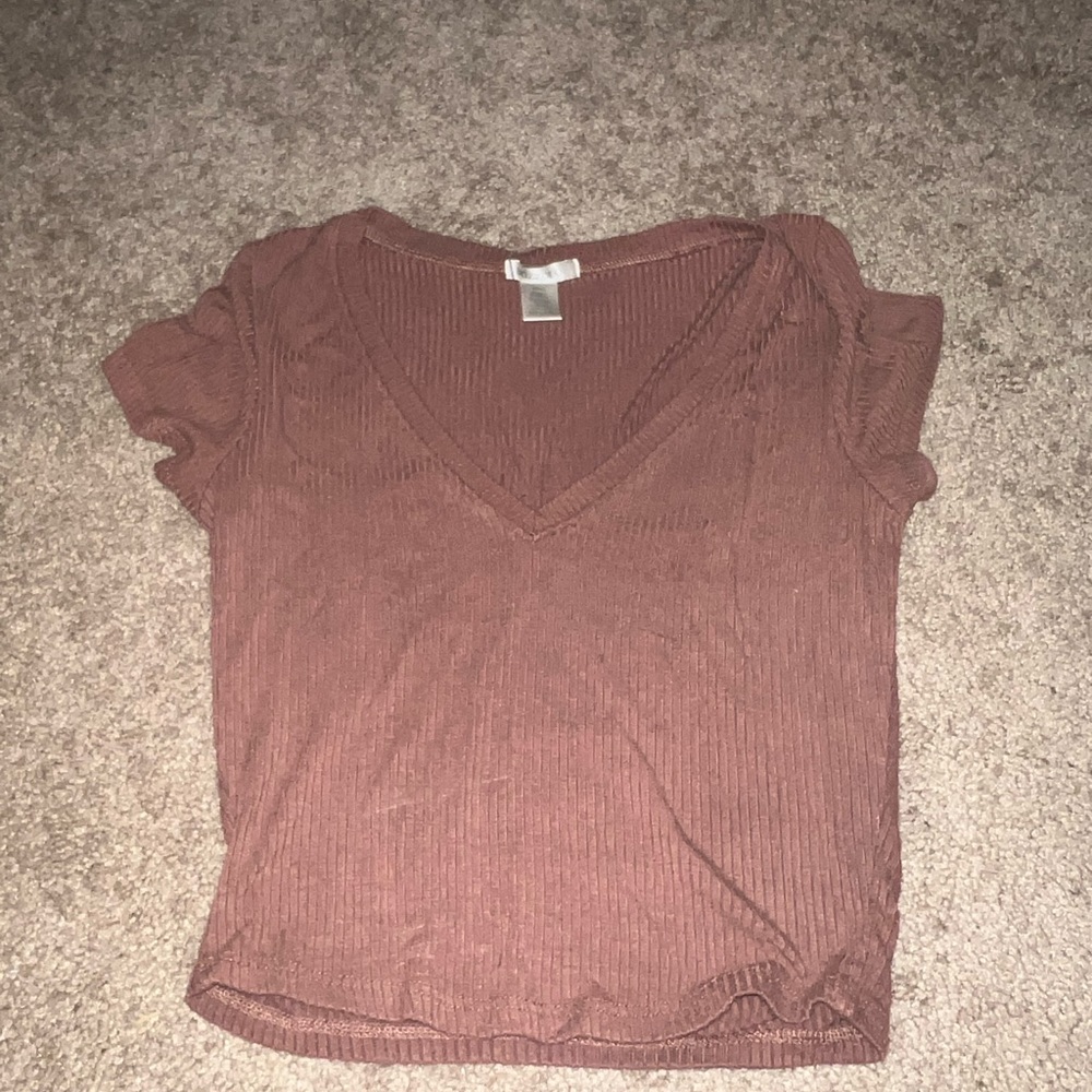 brown top